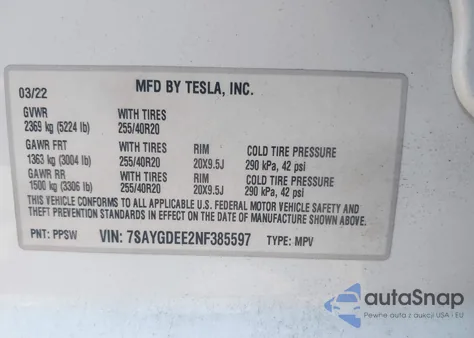 2022 Tesla Model Y Long Range Dual Motor All-Wheel Drive z USA, uszkodzony, nr VIN 7SAYGDEE2NF385597